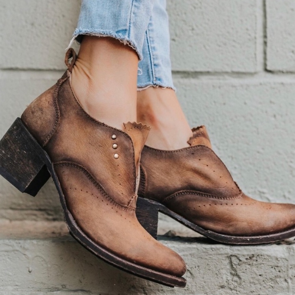 Freebird Sadie Slip on Ankle Boots Leather size 6